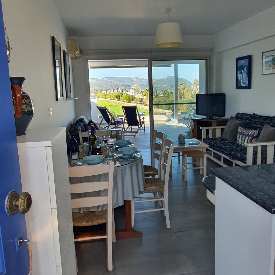 Latchi Ithaki, 2 Bedroom Penthouse Dış mekan fotoğraf