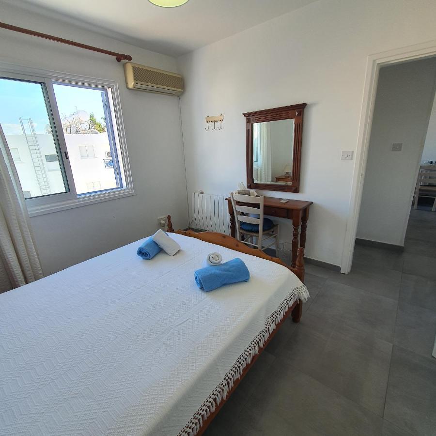Latchi Ithaki, 2 Bedroom Penthouse Dış mekan fotoğraf