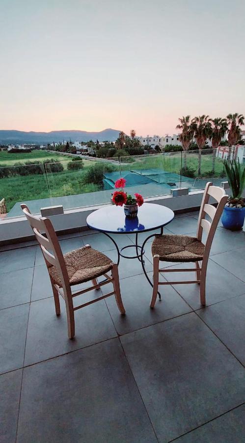 Latchi Ithaki, 2 Bedroom Penthouse Dış mekan fotoğraf